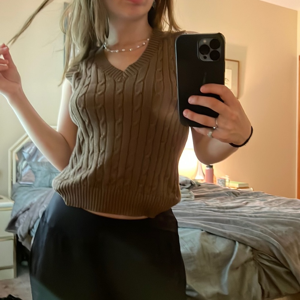 Brown Sweater Vest (small)